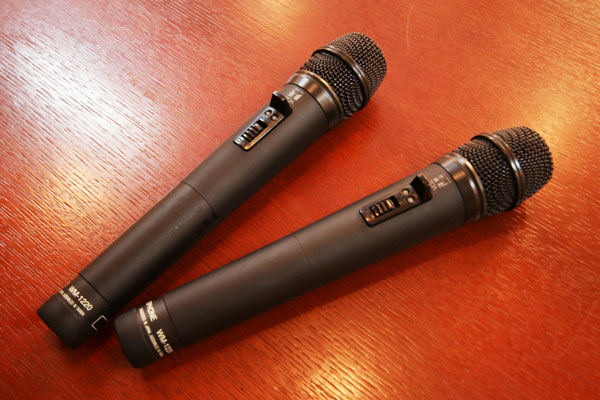 Wireless microphone